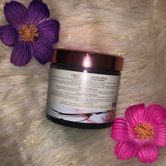 Champagne charcoal hydration & exfoliator - Picture 2 of 3